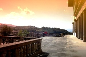 Il tramonto dalla terrazza della Villa