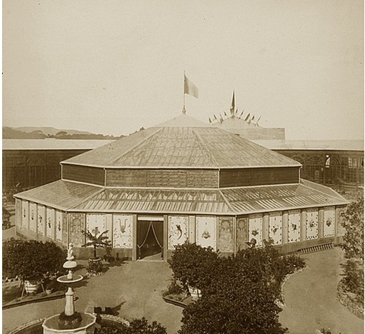 La serra dei fiori nel giardino dell'Ottagono