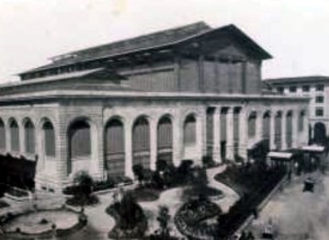 Firenze, il Mercato di San Lorenzo allestito per la mostra internazionale dell'orticoltura