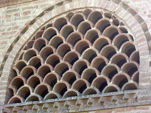 Giochi di aereazione con laterizzi