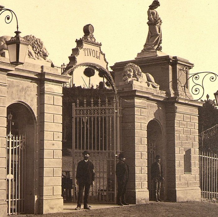 Ingresso del Parco sul Viale dei Colli