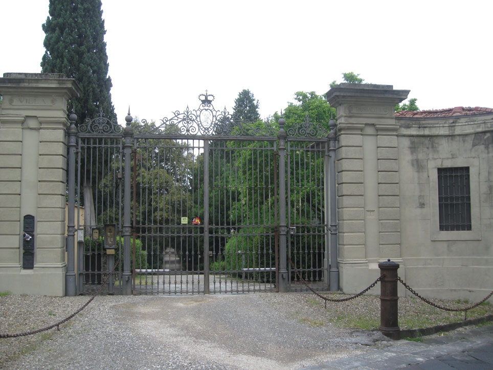 Villa Ruspoli la cancellata